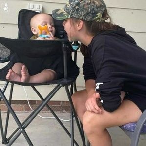 Meet your Posher, Jade